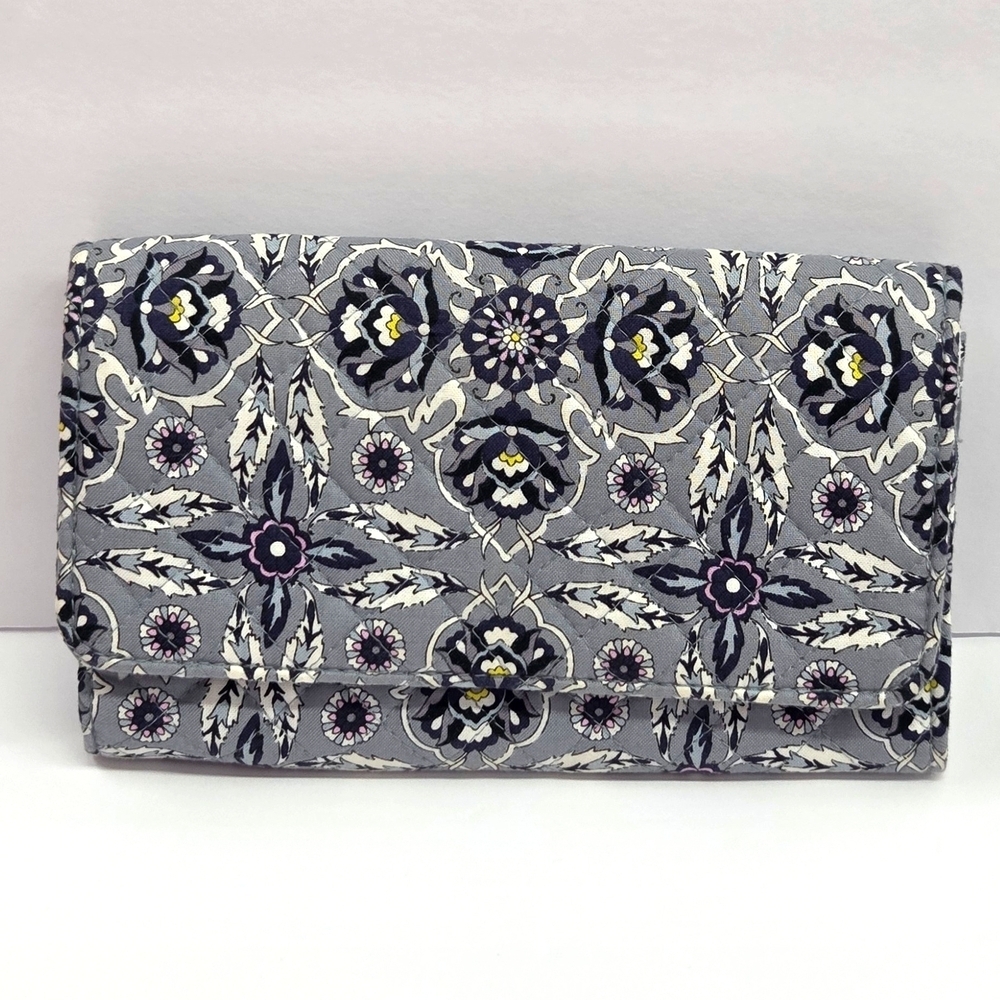 Vera Bradley Plaza Tile Floral Geometric RFID Large Tab Wallet Spring 2021 NWOT